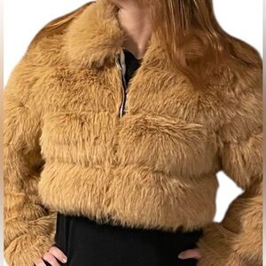 NWT Womens crop jacket. Fully lined. Zip front. 
Size M.